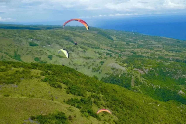 Paragliding in Oslob, Cebu City - highlights of Oslob Paragliding Day Tours