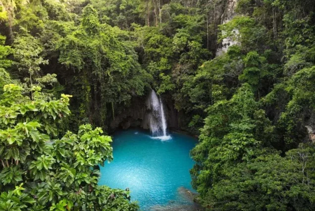 Kawasan Falls located in the Badian,Cebu.