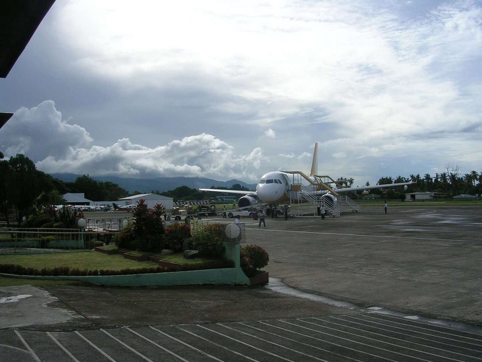 Dumaguete City Airport & Seaport: Vehicle Services