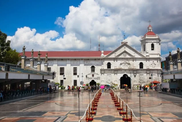 Basilica Minore del Santo Niño - highlights of Cebu City Half-day Tour