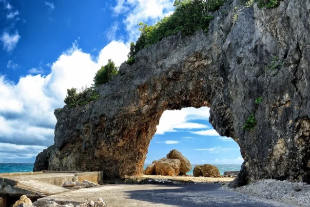 Boracay Keyhole, a natural rock formation on the northern coast of Boracay Island, surrounded by clear blue waters and rocky coastal scenery.